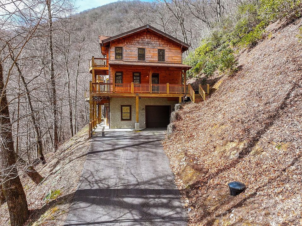 173 Heavenview Point, Maggie Valley, NC 28751 | MLS #4347657 | Zillow