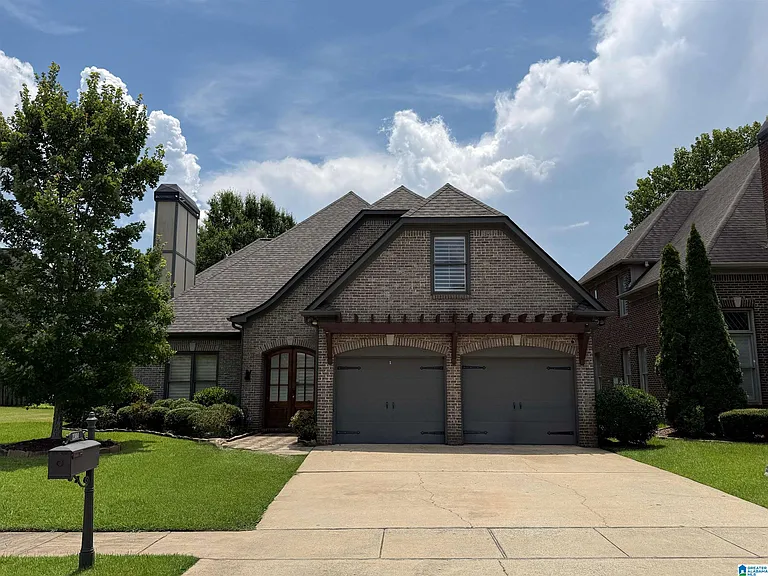 2304 Arbor Glenn — Photo 2