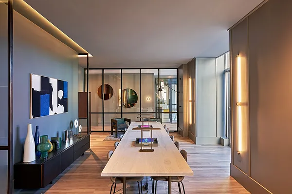 Rented by Greystar | media 18