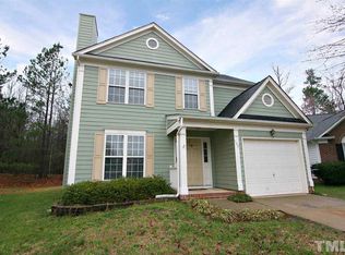 148 Gremar Dr, Holly Springs, NC 27540