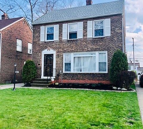 3rd image of 16812 Eldamere Ave