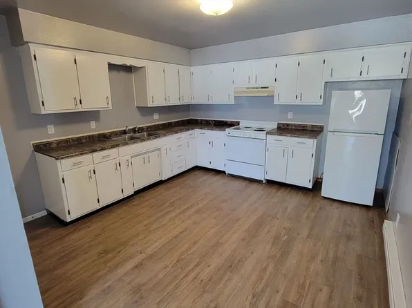 228 W 12th St, 228 W 12th St APT 5, Kaukauna, WI 54130