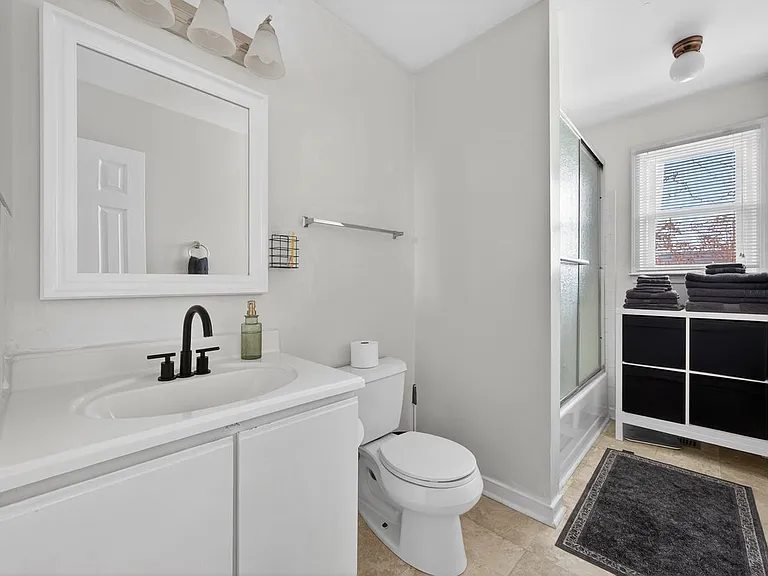 136 Stevens Dr — Photo 14
