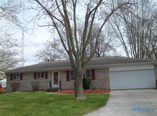 212 Douglas Dr, Archbold, OH 43502