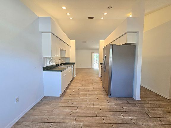 5th image of 303 48th Street Ct E