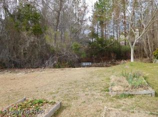 2624 Cameron Woods Ln, Fayetteville, NC 28306