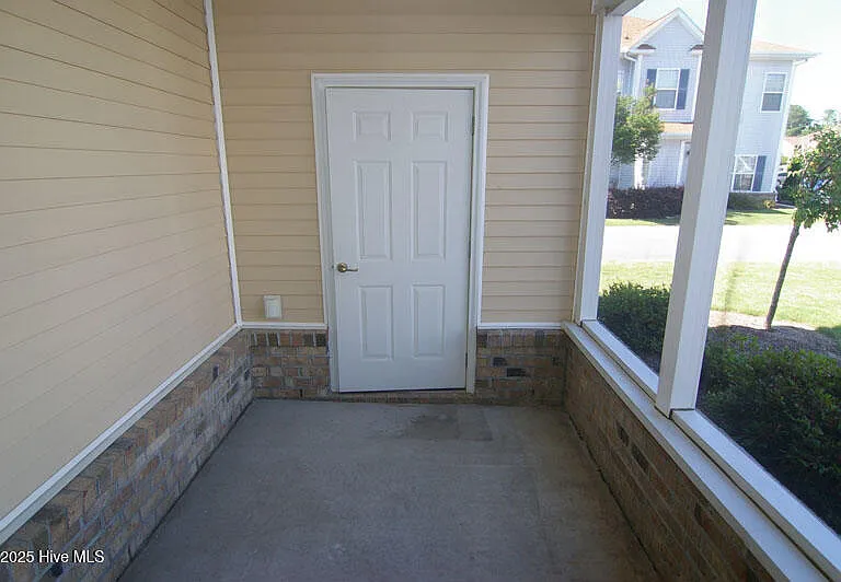 1940 Tara Ct #104 — Photo 12