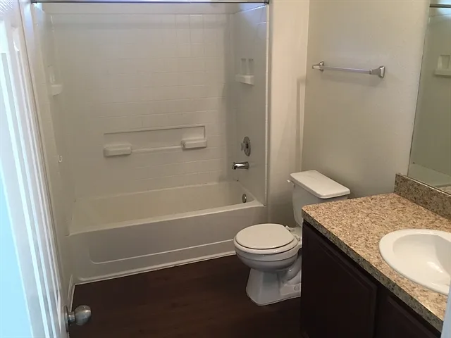 22371 Queenbury Hills Dr — Photo 7