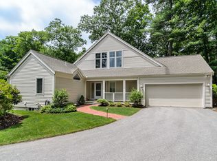 11 Livermore Ln, Weston, MA 02493