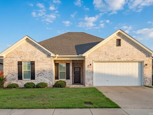 1525 Cherry Bark Dr, Conway, AR 72034