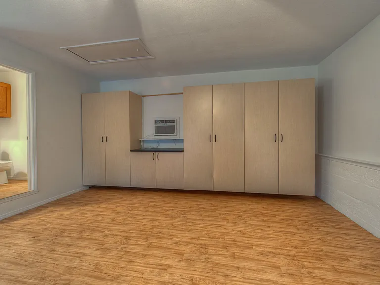 720 Sparks Ave — Photo 26