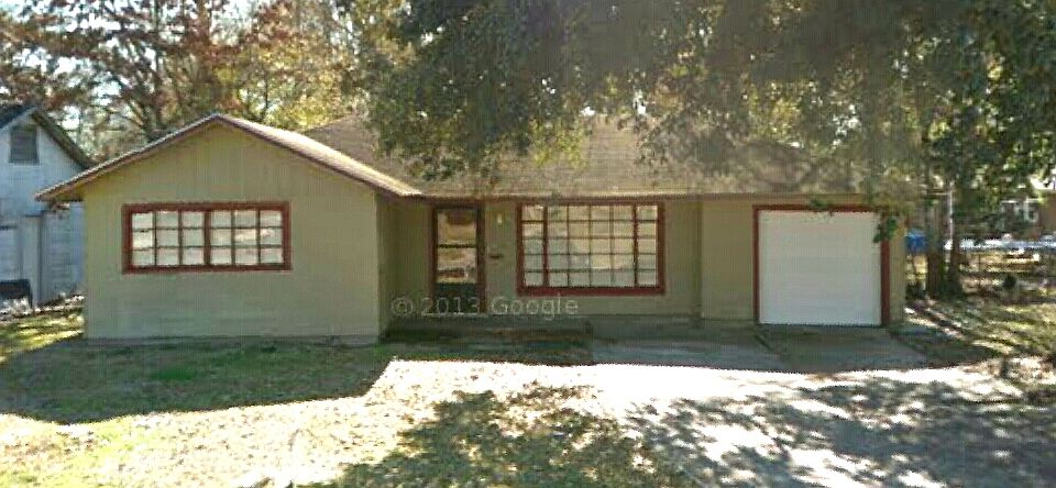 1st image of 2485 N Lynwood Dr