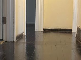 32760 Bock St, Garden City, MI 48135