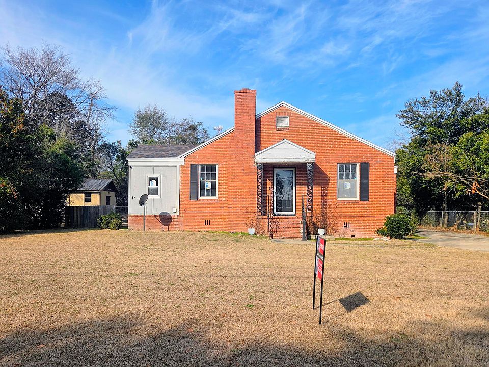 1st image of 717 Tucker Avenue