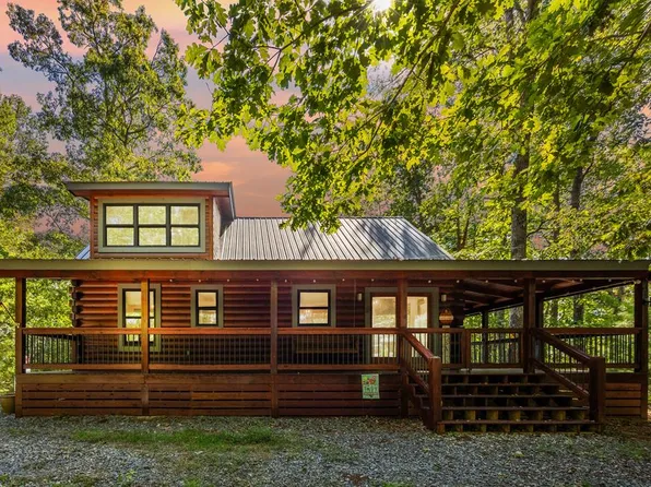 832 Scenic Mountain View Rd, Blue Ridge, GA 30513