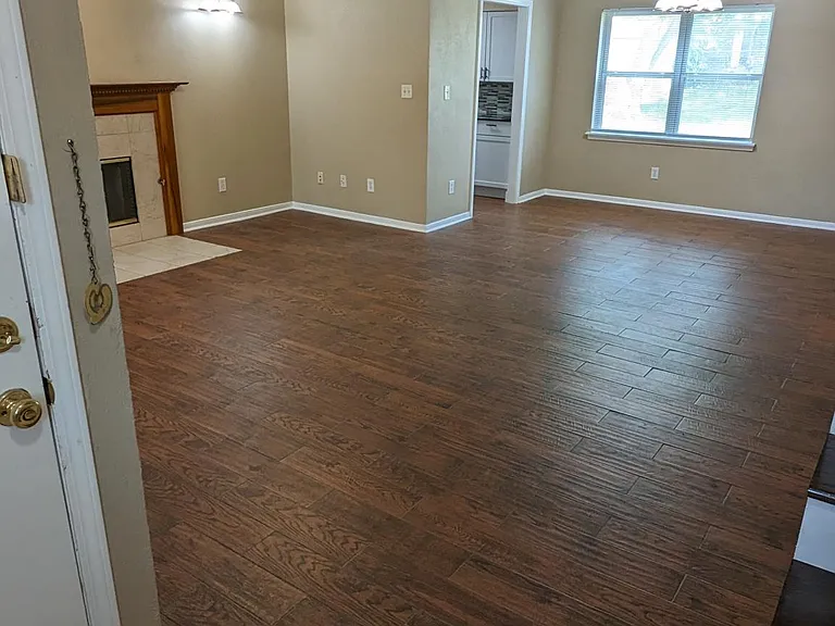 126 Caraway Dr — Photo 3