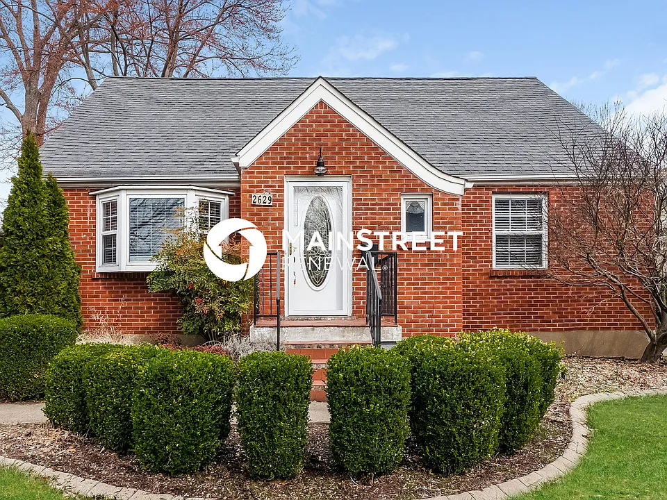 2629 Byron Ave