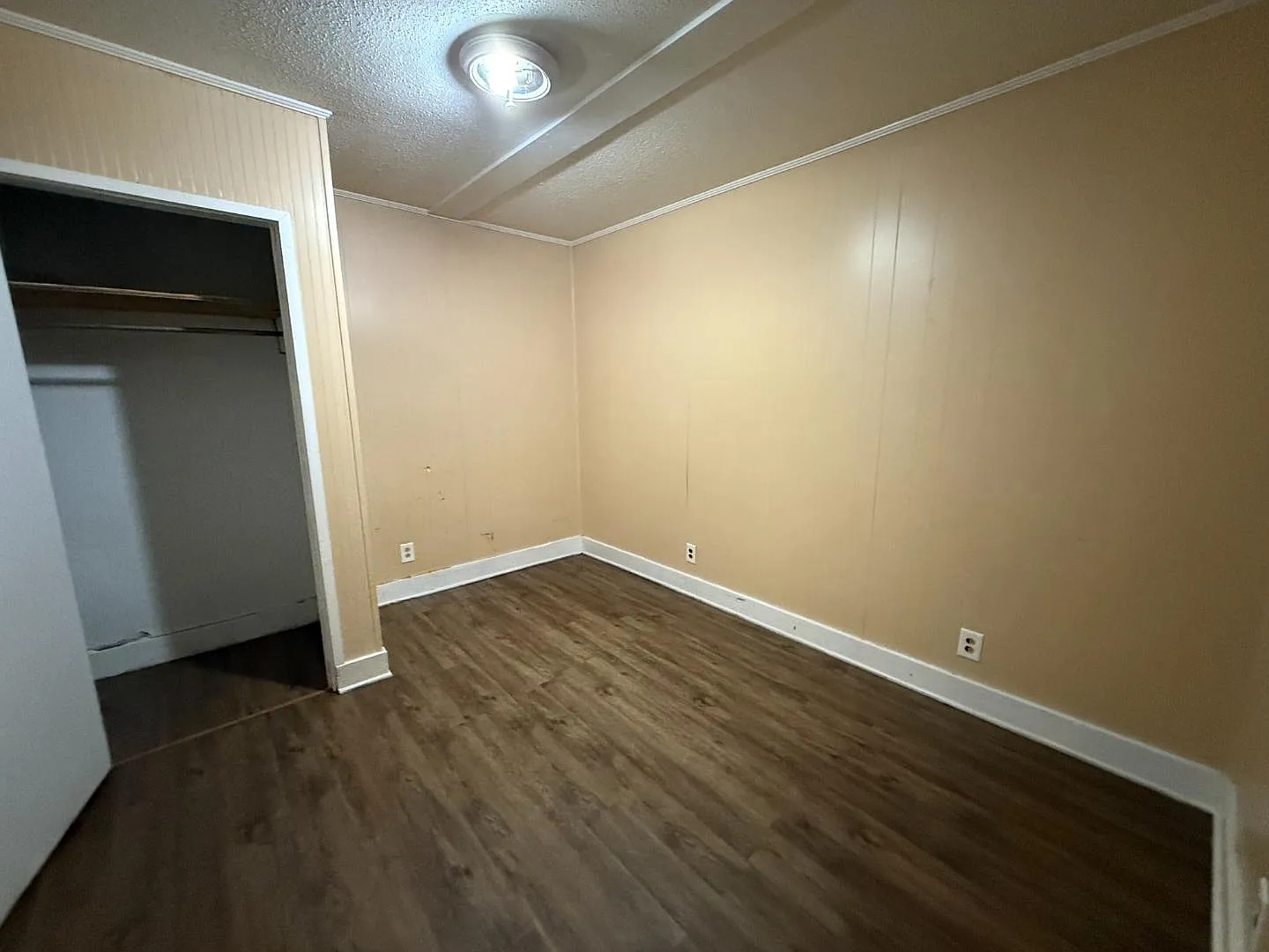 15712 White Oaks Ln — Photo 3