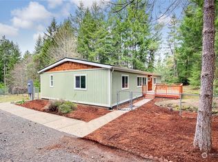 17421 74th St NW, Vaughn, WA 98394