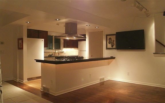 Open design kitchen w/ granite
