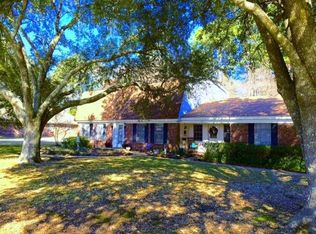 607 Island Dr, West Monroe, LA 71291