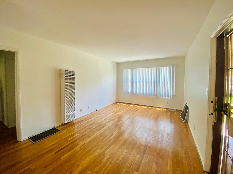 1st image of 2327 Merton Ave #1