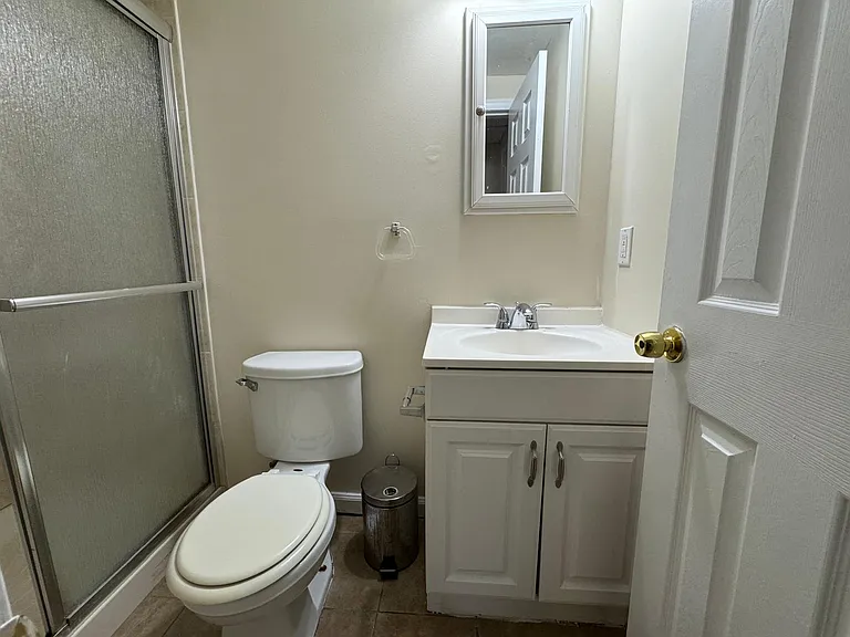 28 Terrace Ave #1F — Photo 9