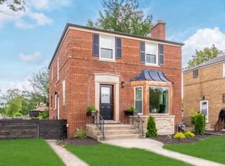 2301 S 17th Ave, Broadview, IL 60155