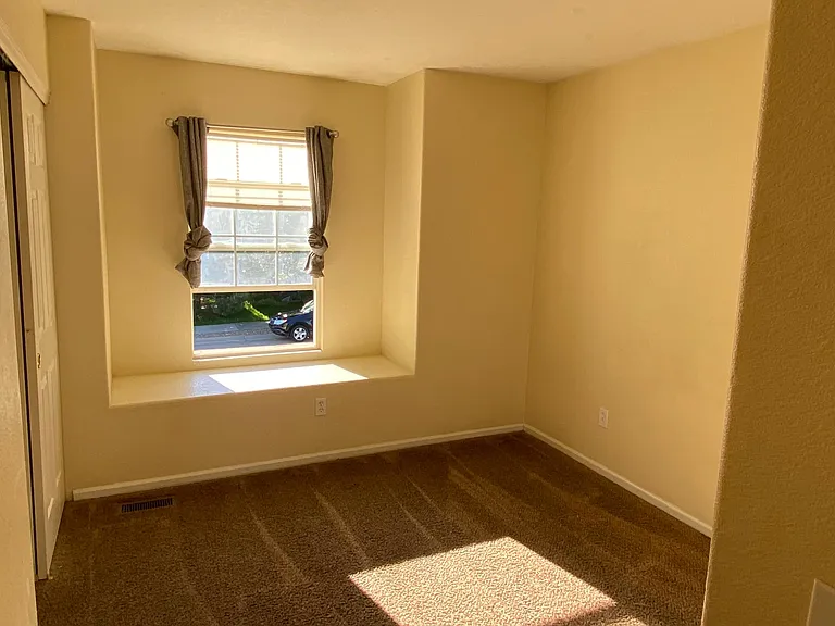3282 Billington Dr — Photo 2