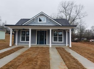 218 Forest Dr, Travelers Rest, SC 29690