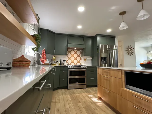 6185 S Mount Vernon Dr, Murray, UT 84107