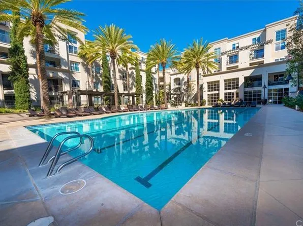 1374 Scholarship, Irvine, CA