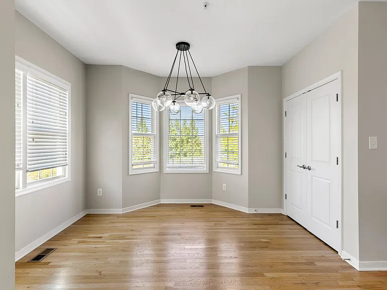 3953 Redbud Rd — Photo 12