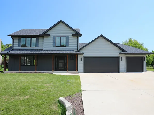 W2012 Fairfield Ln, Sheboygan, WI 53083