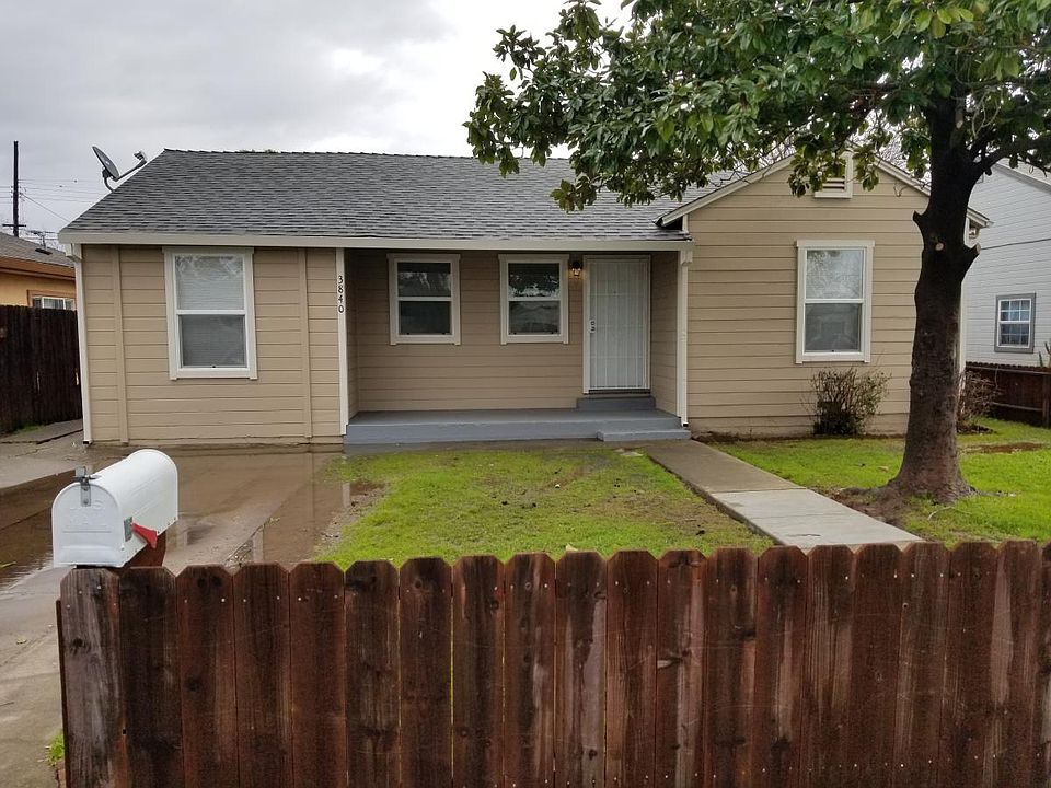 1st image of 3840 Jasmine St