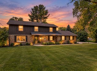 15 Oaklane Dr, Ottawa, IL 61350