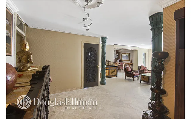 Sold by Douglas Elliman | media 7