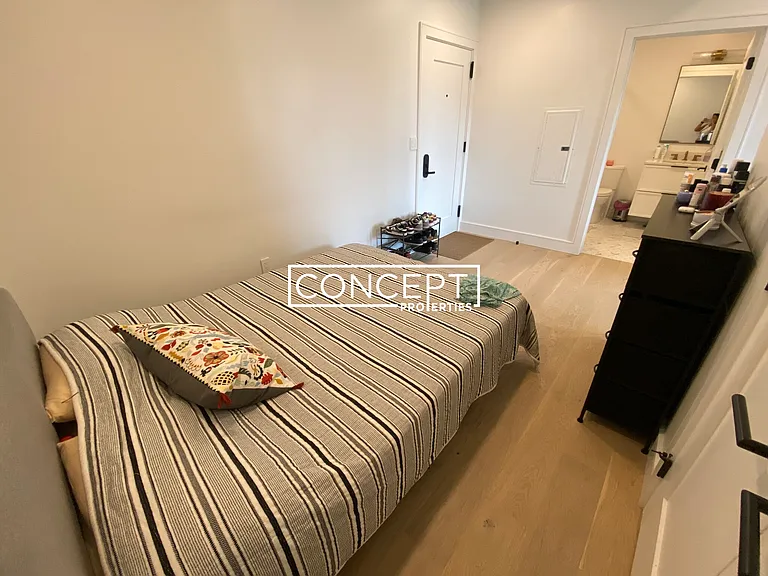 50 Leo M Birmingham Pkwy #607 — Photo 4