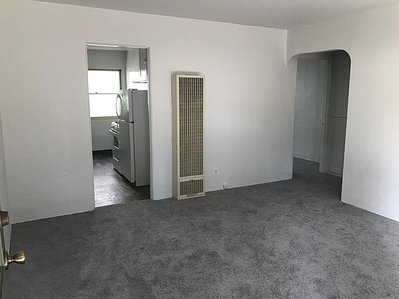 2nd image of 1043 Grand Ave