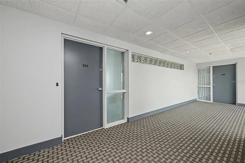 2 bed, 2.0 bath, 1695 sqft, $3,000 — Photo 4