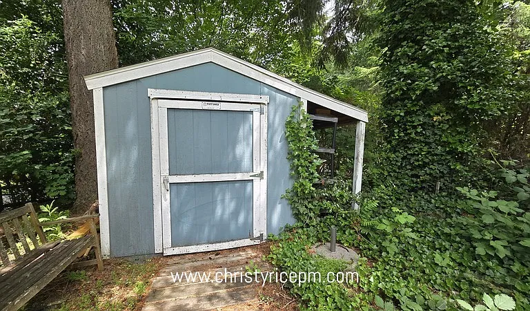 15406 SE 46th Way — Photo 24