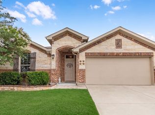 445 Saguaro Dr, Roanoke, TX 76052