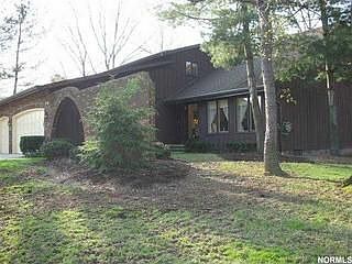 1st image of 9861 Cedarwood Dr