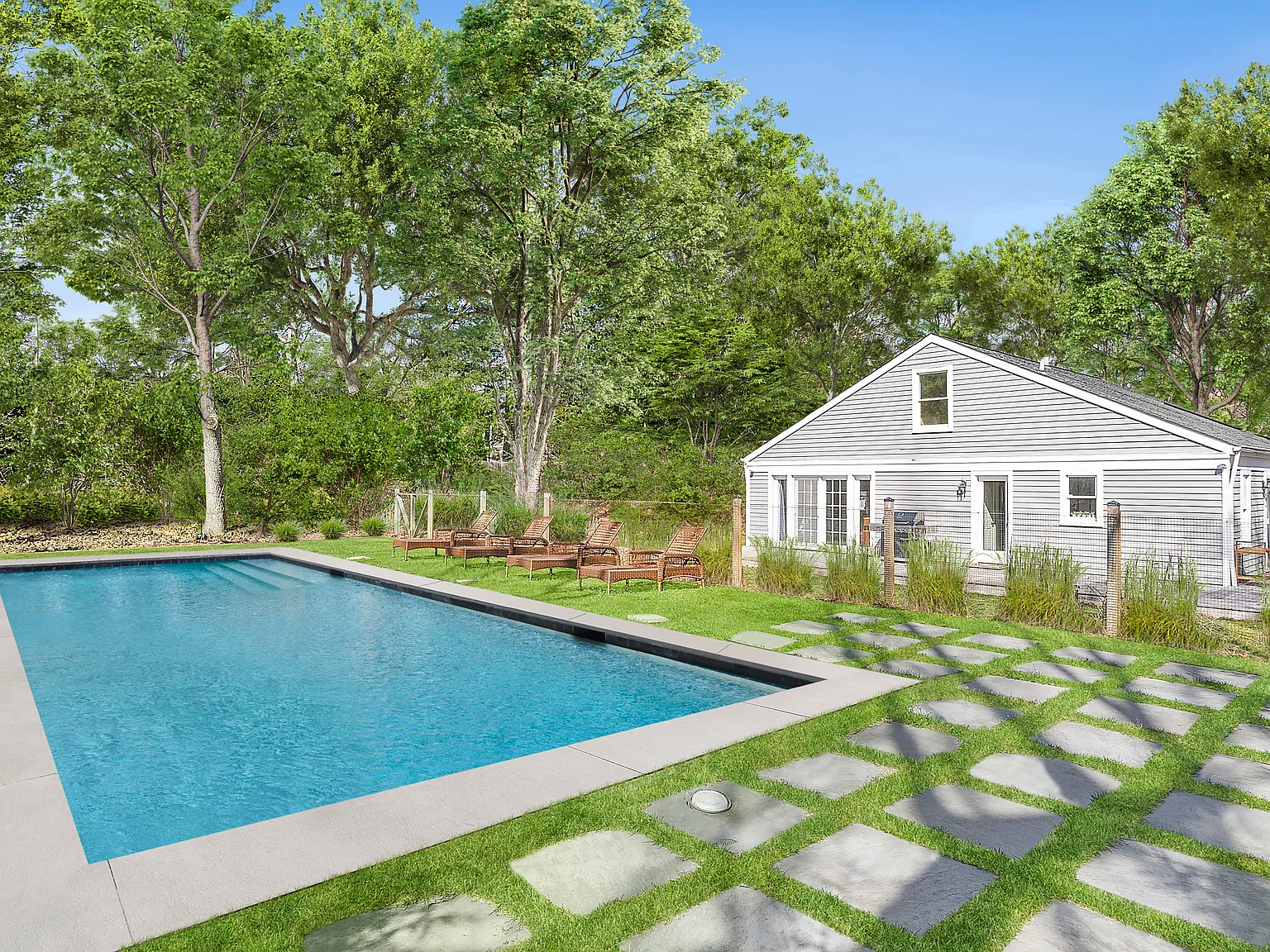 Bridgehampton Bungalow — Photo 1