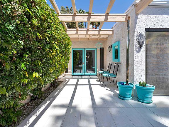 2nd image of 37530 Los Cocos Dr E