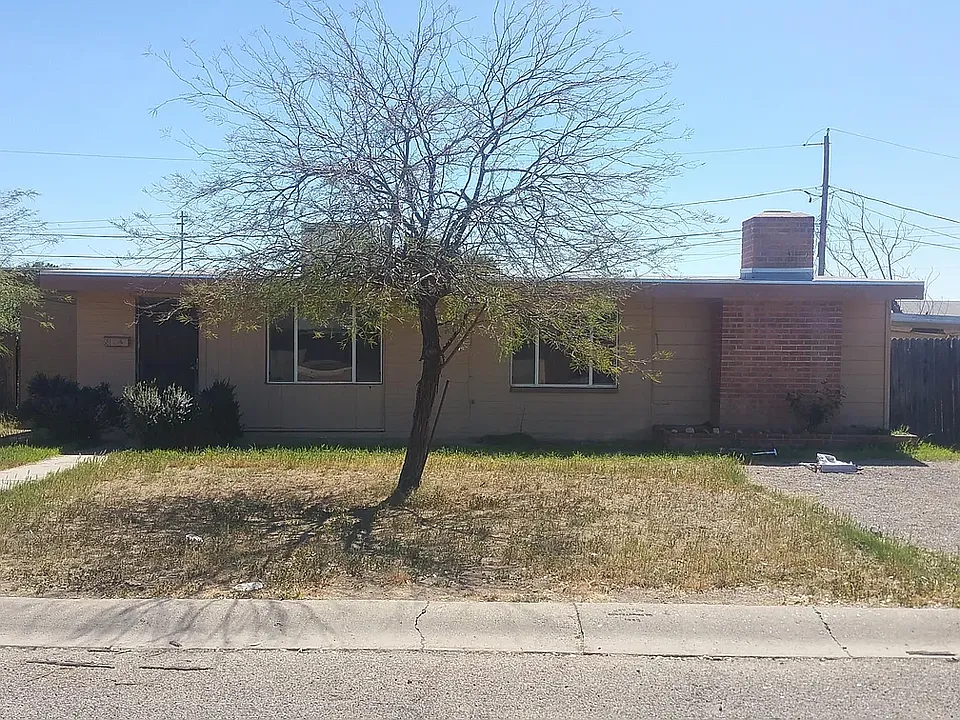 681 W Coolidge Pl