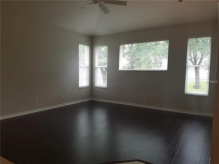 508 Cedar Woods Dr — Photo 5