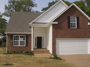 1050 Golf View Way, Spring Hill, TN 37174