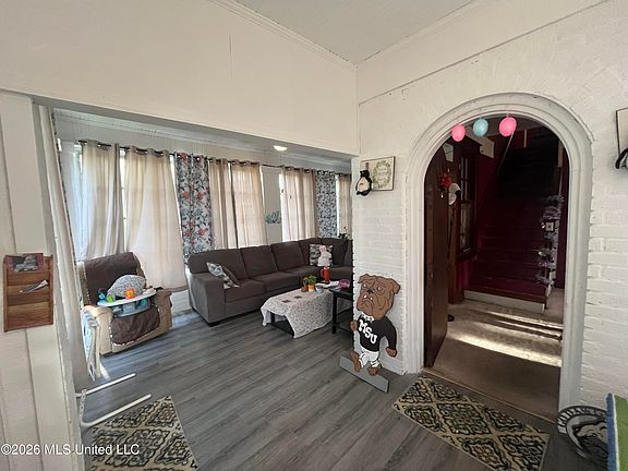 4th image of 3817 29th St
