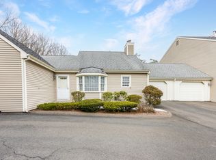 64 Old Towne Rd UNIT 64, Cheshire, CT 06410